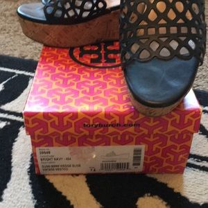 tory burch navy wedge slide w/box no shoe bags